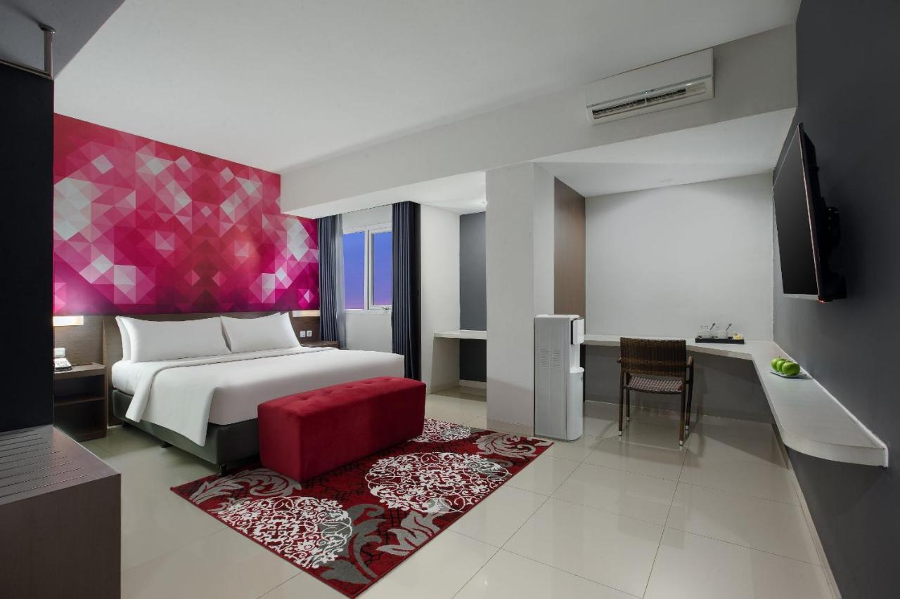 Favehotel Simpang Lima - Semarang Buitenkant foto