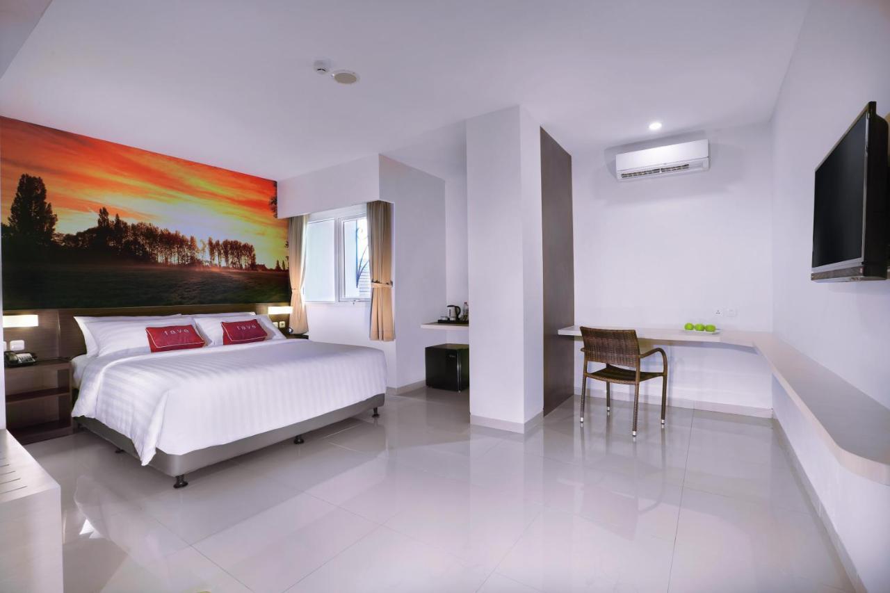 Favehotel Simpang Lima - Semarang Buitenkant foto