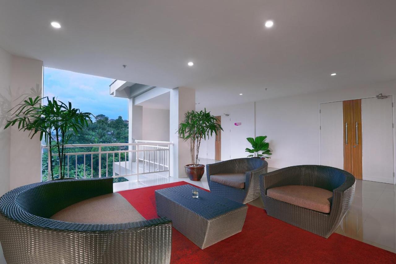 Favehotel Simpang Lima - Semarang Buitenkant foto
